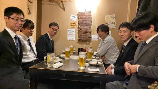 祝賀会のあとの懇親会