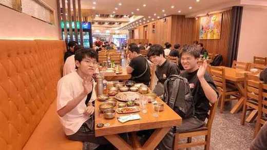 韓国料理のお店で夕食
